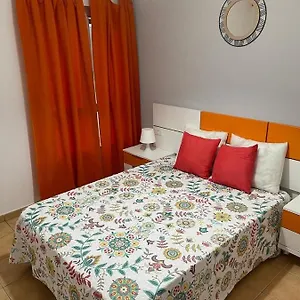 https://apartamento-sol-y-playa-con-piscina-y-wifi.in-canary-islands.com